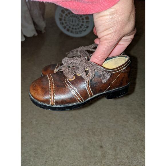Tiny Tred toddler Boy Sz. 5 Classic Brown Lace Dress Shoe. Adorable - Picture 5 of 9